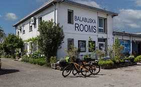 Balabuska Rooms & Garden